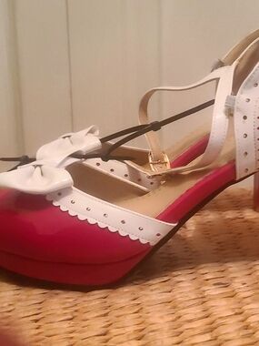 Pink and White Bow T-Strap Platform Heels